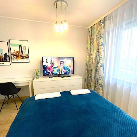Apartament Z Tarasem I Widokiem Na Odre Vratislav Exteriér fotografie