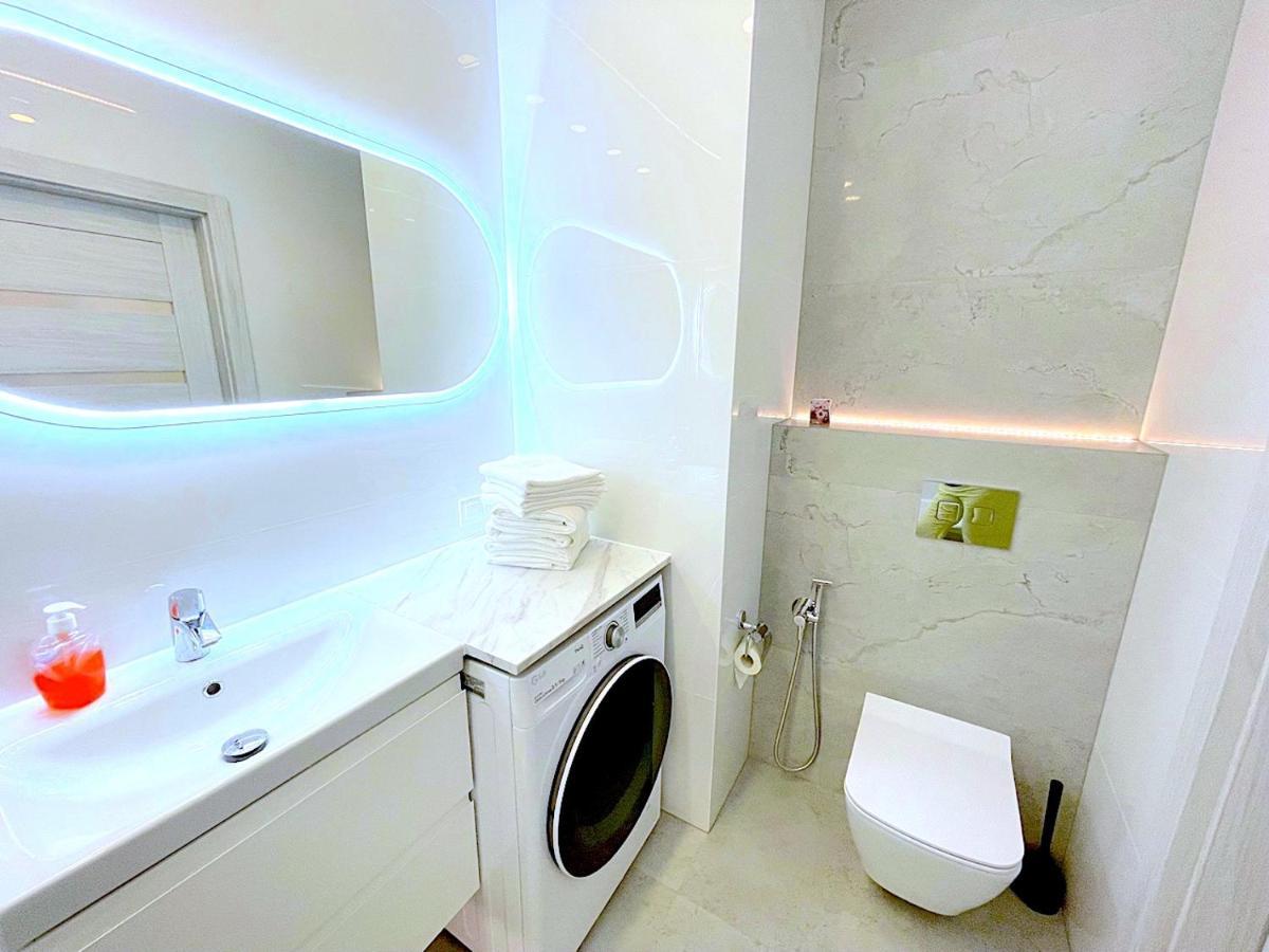 Apartament Z Tarasem I Widokiem Na Odre Vratislav Exteriér fotografie