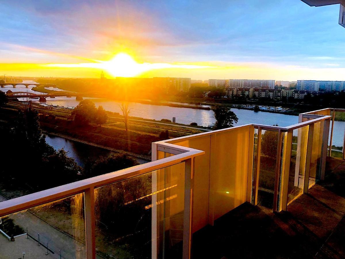 Apartament Z Tarasem I Widokiem Na Odre Vratislav Exteriér fotografie