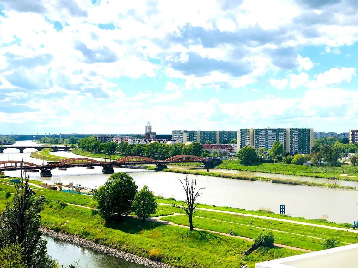 Apartament Z Tarasem I Widokiem Na Odre Vratislav Exteriér fotografie