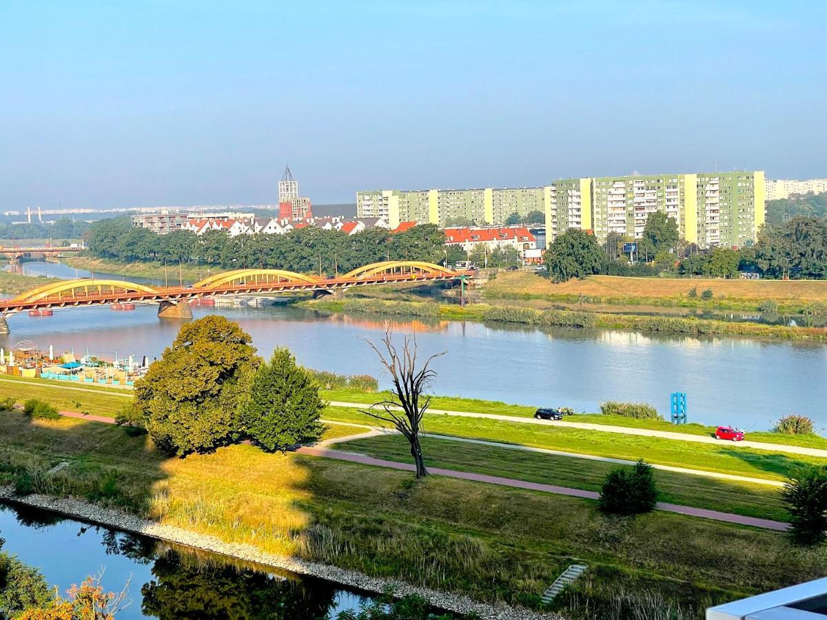 Apartament Z Tarasem I Widokiem Na Odre Vratislav Exteriér fotografie